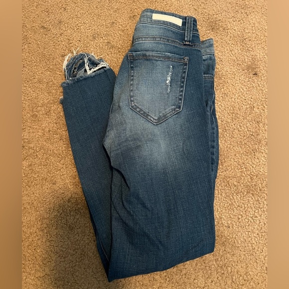 Cello Stylish Blue Distressed Jeans Women’s size 9 - Picture 1 of 8